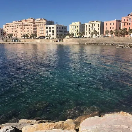 Quattro Stelle Al Porto Guest house