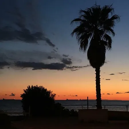 Quattro Stelle Al Porto Civitavecchia